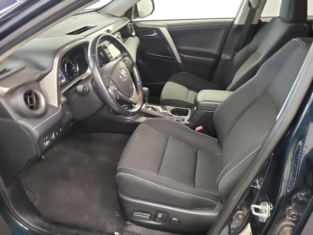 Toyota Rav4  - изображение 5