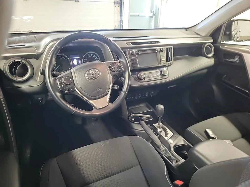 Toyota Rav4  - изображение 10