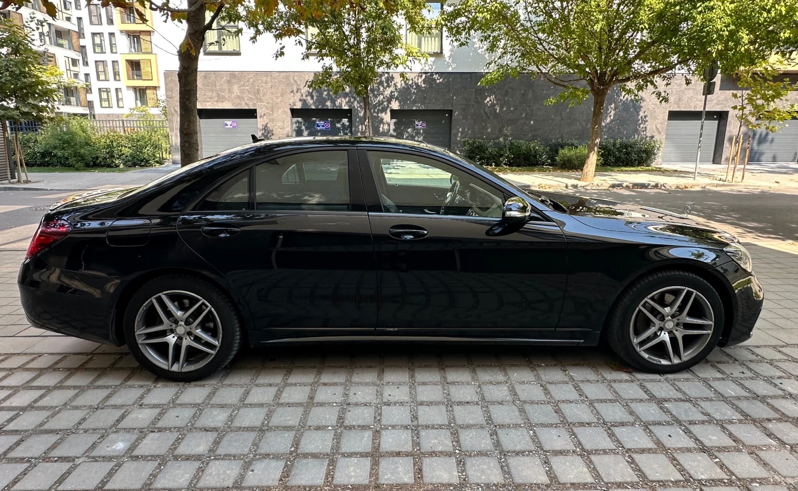 Mercedes-Benz S 350 AMG/FACE/4MATIC/ПОДГРЕВ/ОБДУХВАНЕ/МАСАЖ/ПАНОРАМА/, снимка 6 - Автомобили и джипове - 52325686