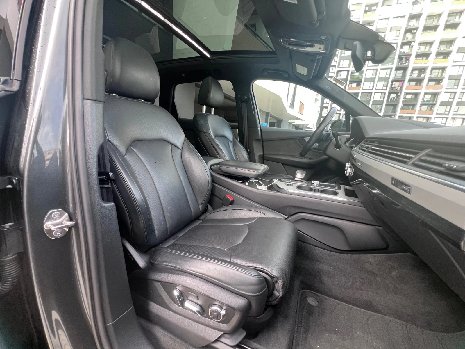 Audi Q7  /Distronic/360 /Black Optic | Mobile.bg   7