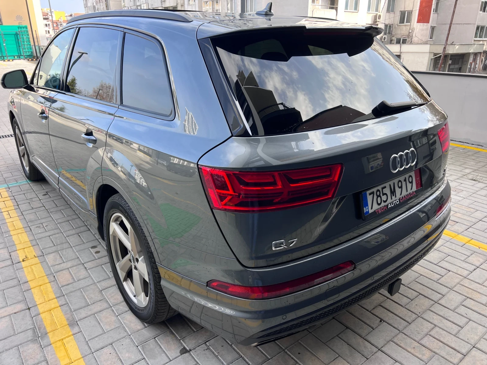 Audi Q7  /Distronic/360 /Black Optic | Mobile.bg   5