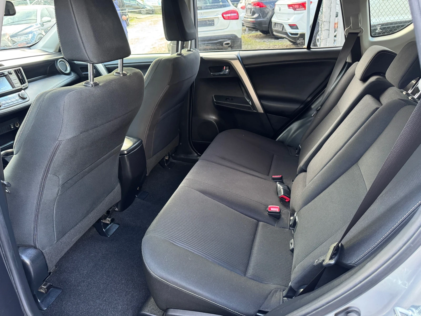 Toyota Rav4 2.2D* 4x4* 20th Anniversary  | Mobile.bg � ����������� 9