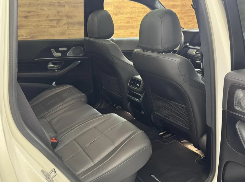 Mercedes-Benz GLS 400 d 4Matic AMG Line - изображение 9