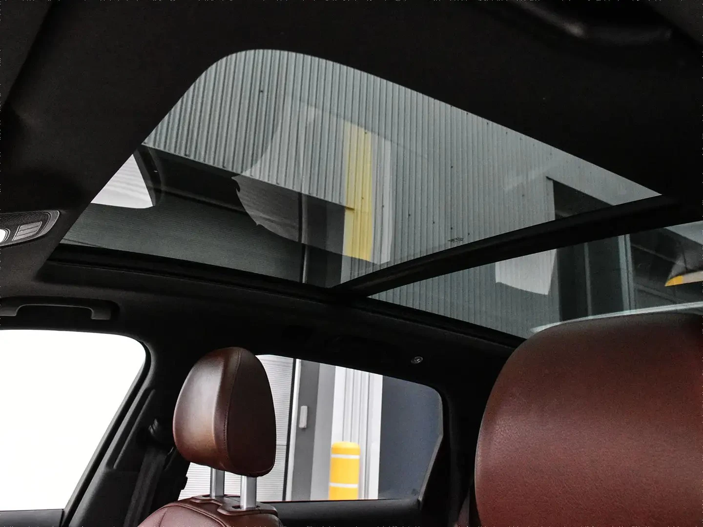 Audi Q7 Обдухване * Панорама * 7 Места * Carfax * , снимка 9 - Автомобили и джипове - 53850734