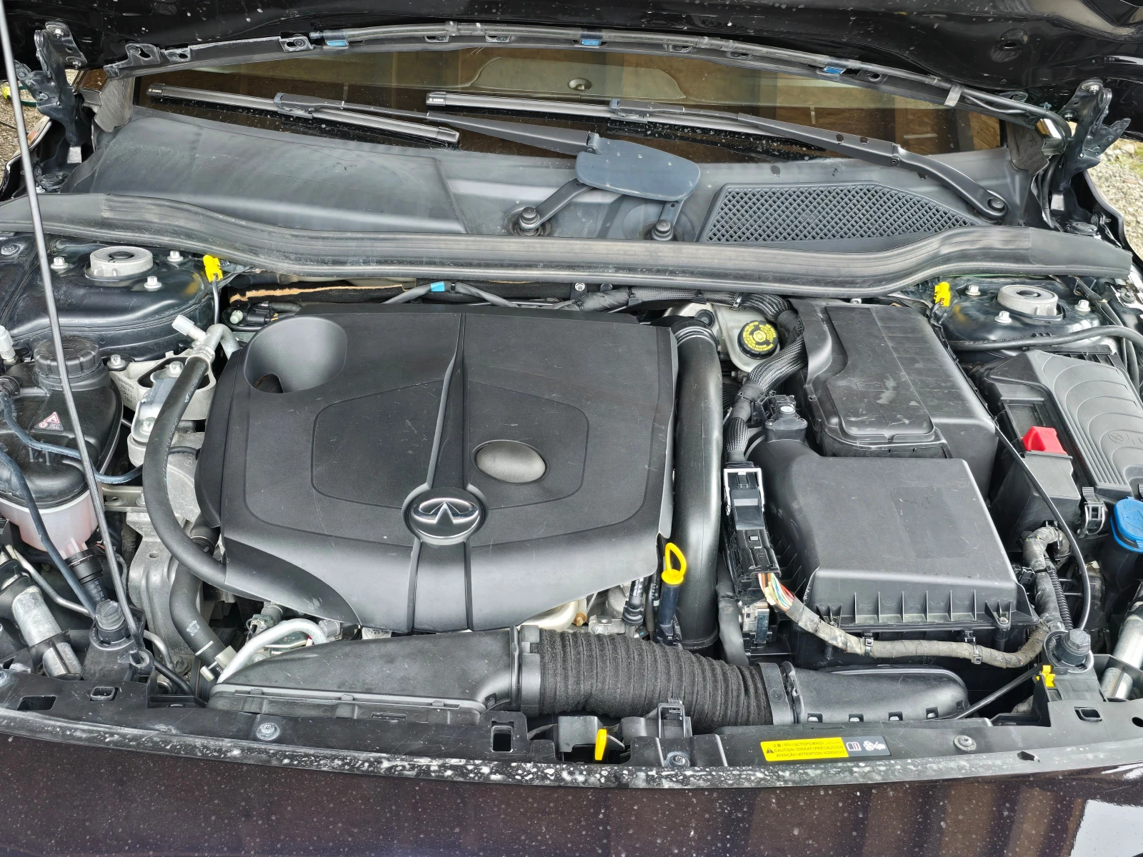 Infiniti Q30 S 2.2CDi/ S-line/Лизинг, снимка 17 - Автомобили и джипове - 53958531