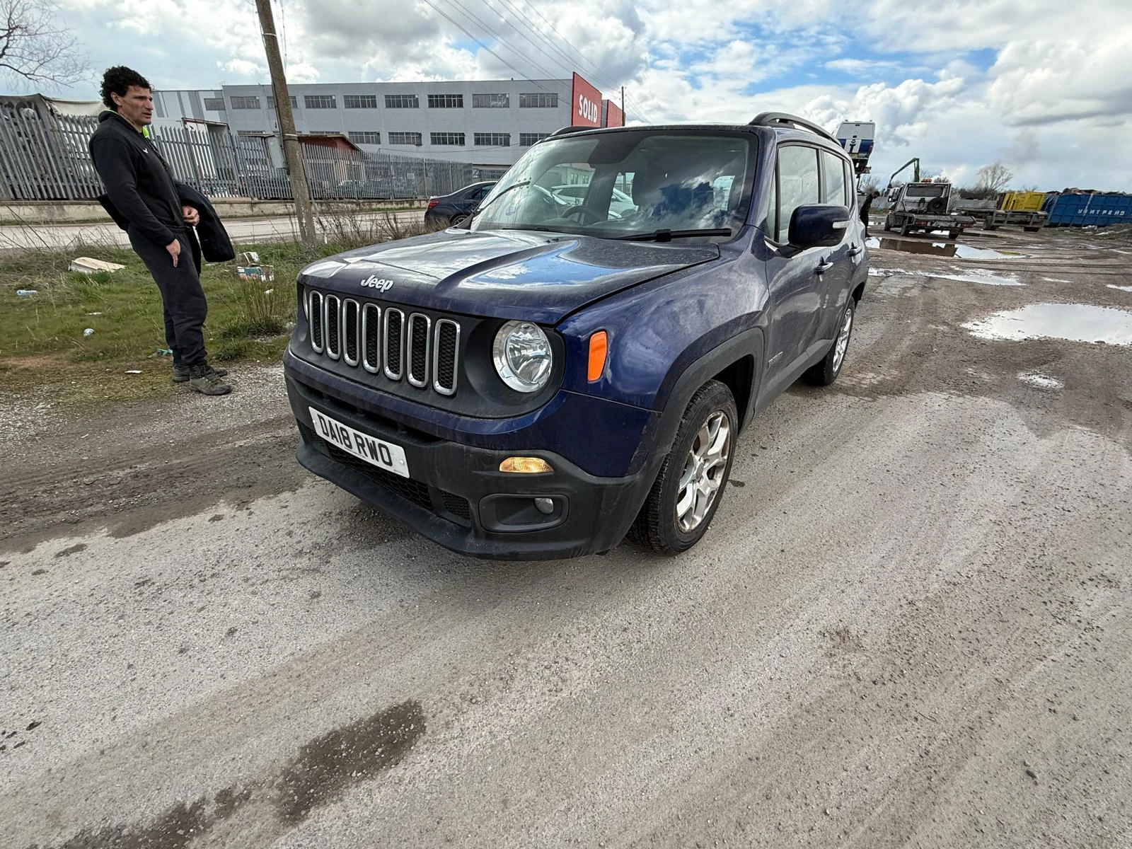Jeep Renegade 1.4t auto, снимка 2 - Автомобили и джипове - 54085516