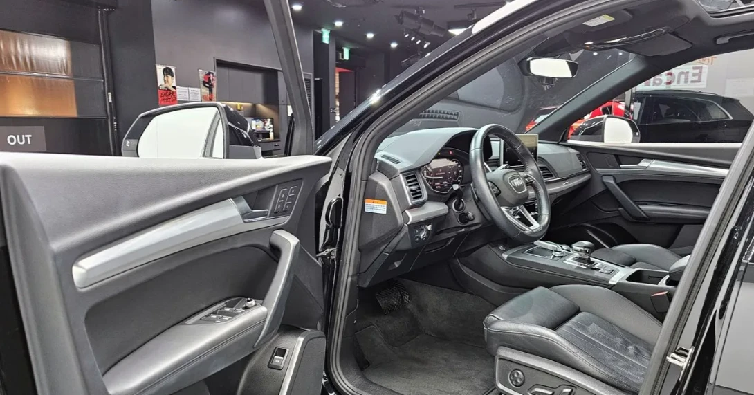 Audi Q5 40 TDI Quattro Premium, снимка 11 - Автомобили и джипове - 54422548