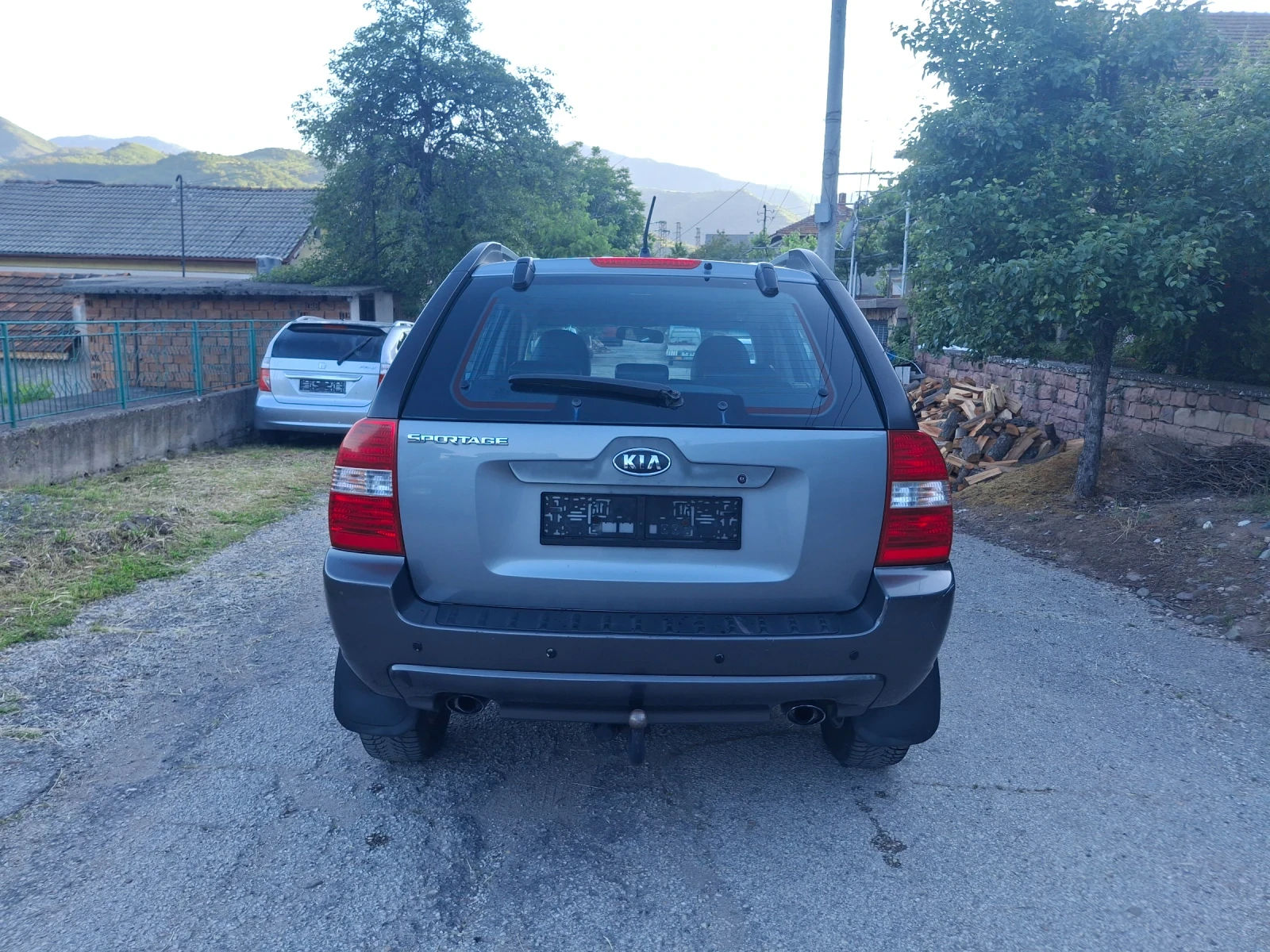 Kia Sportage 2.0crdi.klim.koja, снимка 6 - Автомобили и джипове - 54683191