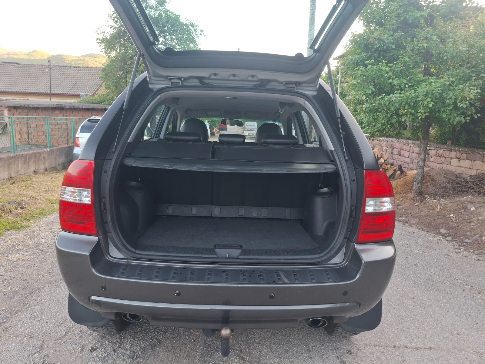 Kia Sportage 2.0crdi.klim.koja, снимка 7 - Автомобили и джипове - 54683191