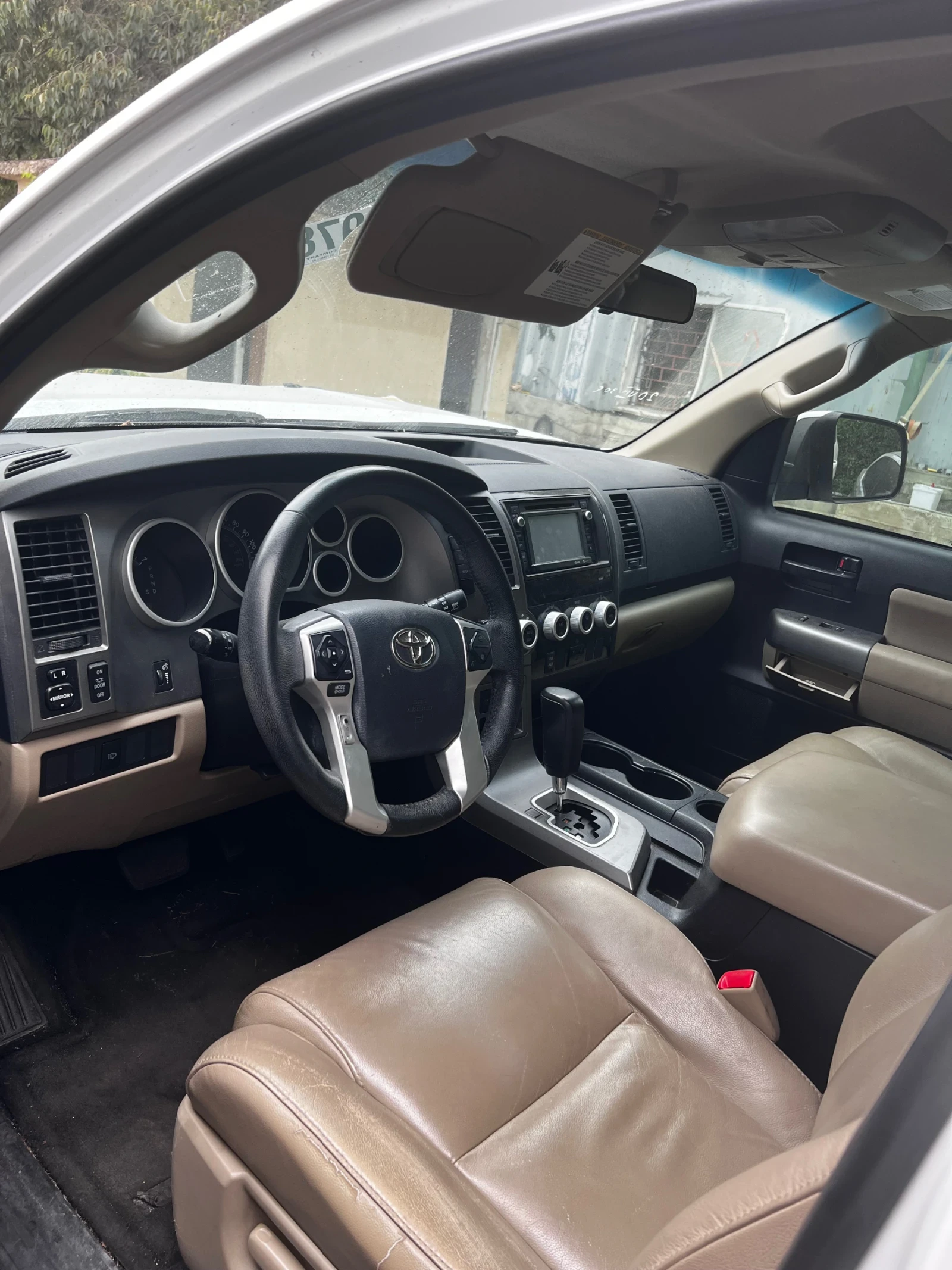 Toyota Sequoia | Mobile.bg � ����������� 4