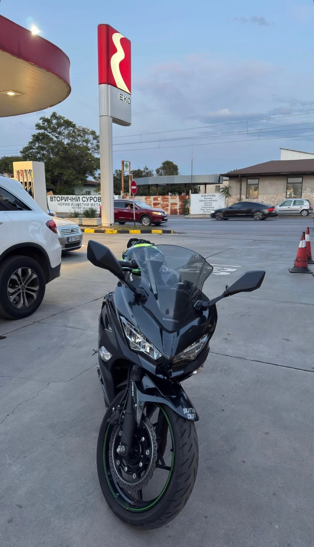 Kawasaki Ninja 400 