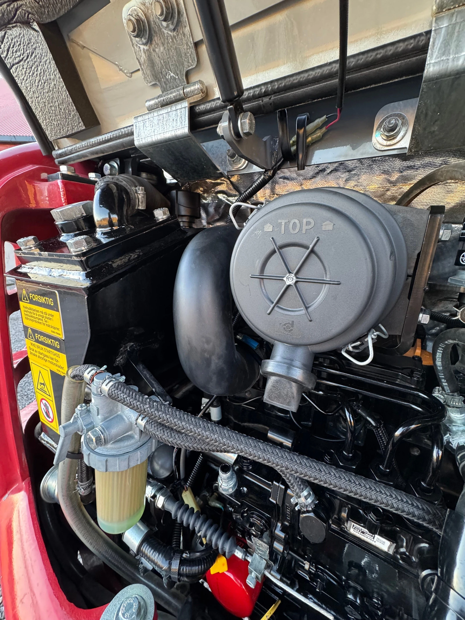 ����� Takeuchi TB216A | Mobile.bg � ����������� 6