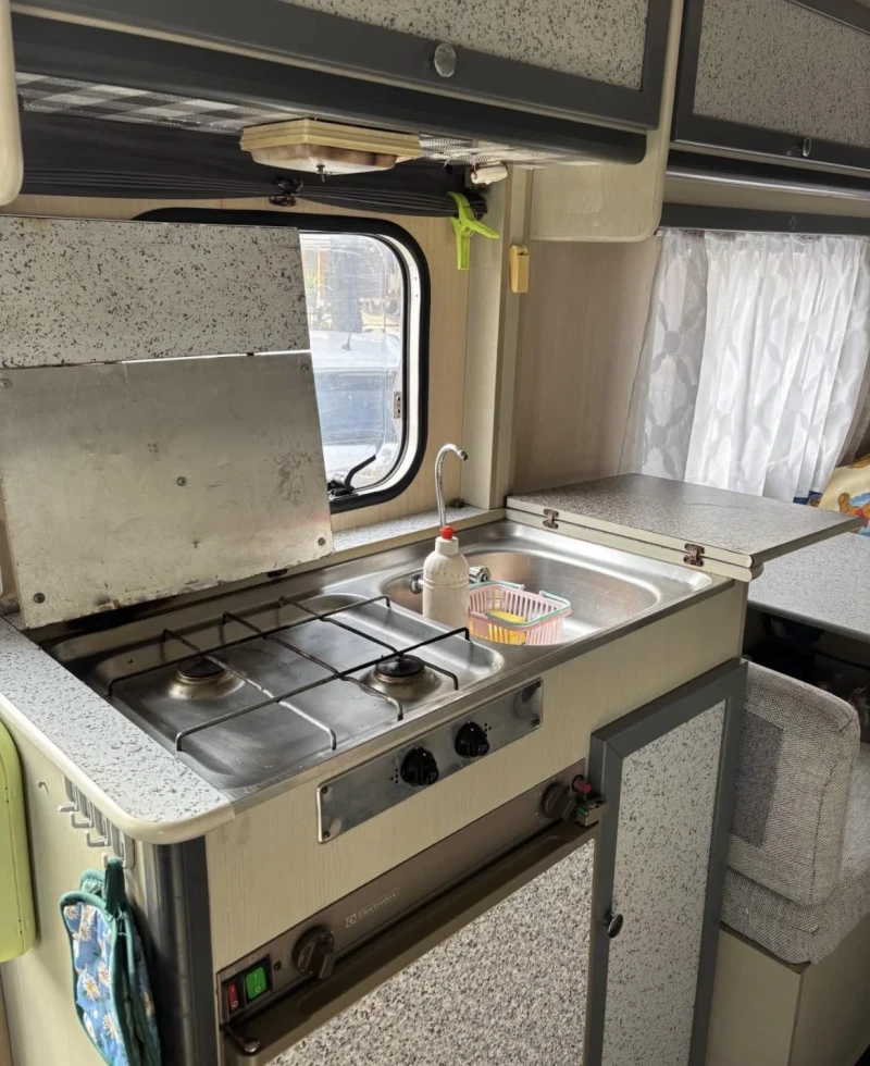 Кемпер Други Safariway Sidney, снимка 7 - Каравани и кемпери - 53316712