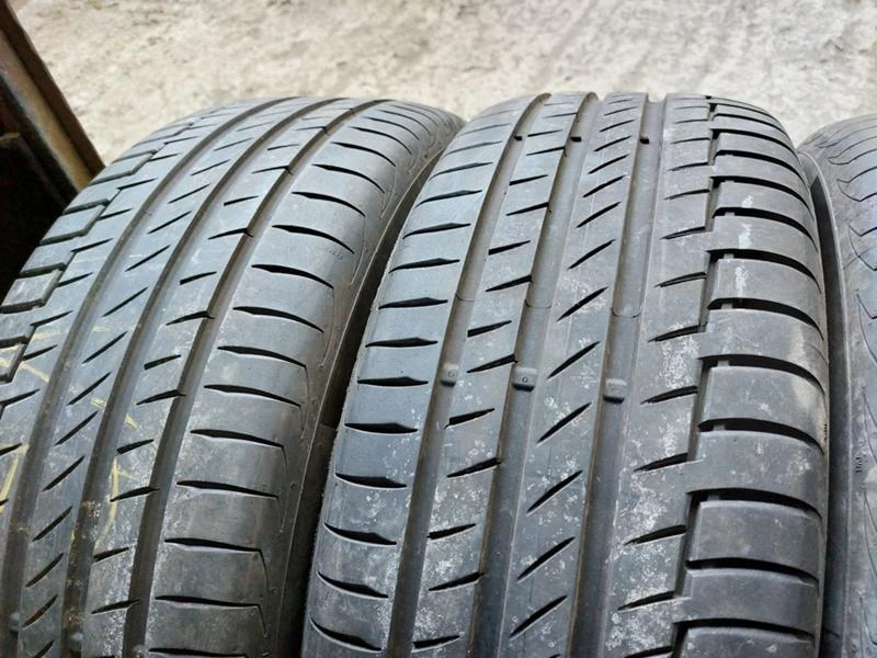 Гуми Летни 235/55R19, снимка 4 - Гуми и джанти - 36800909