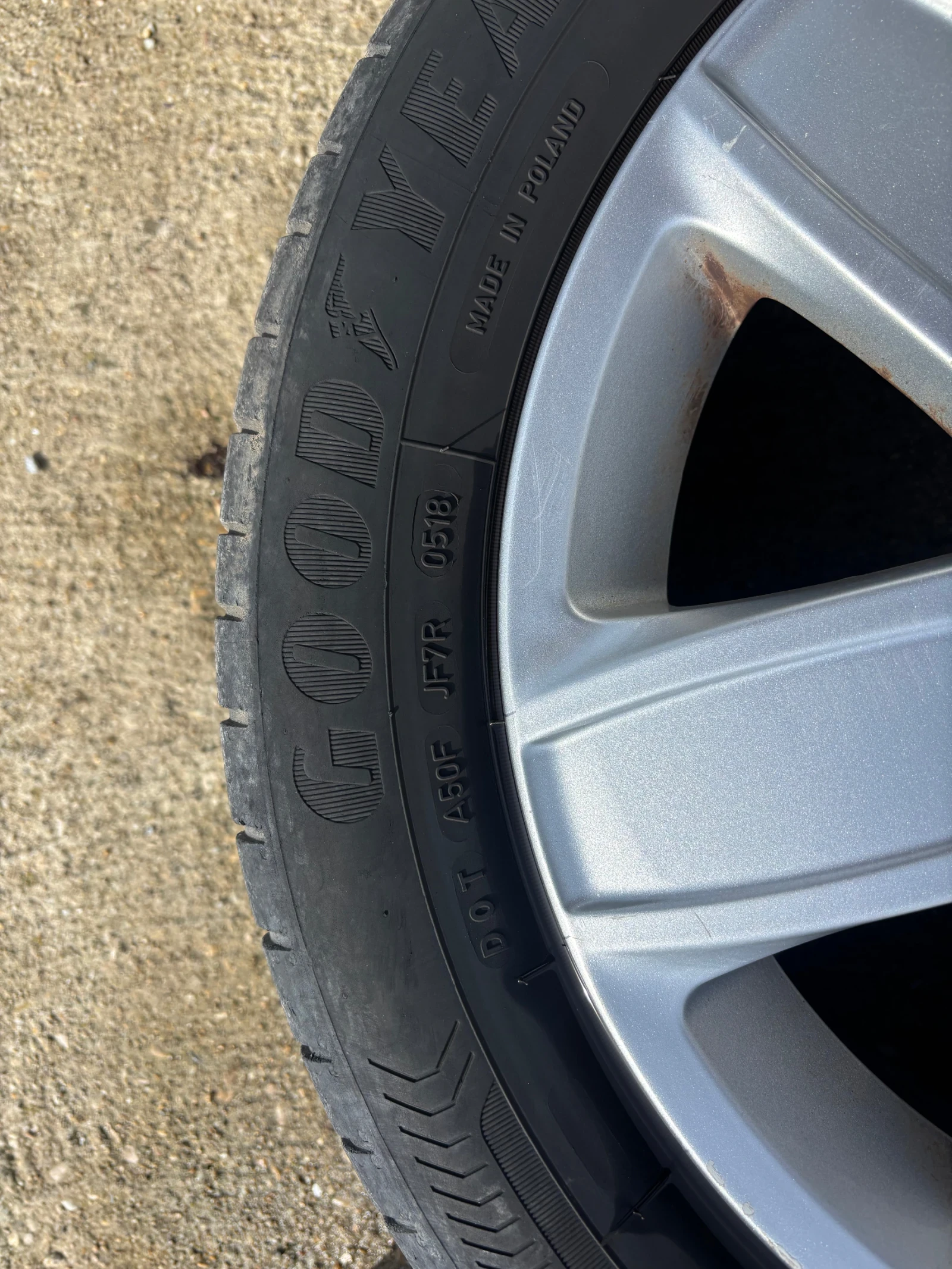 Гуми с джанти Goodyear 205/55R16, снимка 7 - Гуми и джанти - 53809682