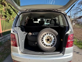 VW Touran АВТОМАТИК РЕАЛ КМ, снимка 15