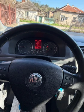 VW Touran АВТОМАТИК РЕАЛ КМ, снимка 10