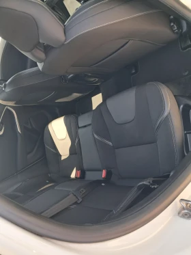 Volvo V40 D4 190кс АВТОМАТИК, снимка 11