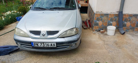 Renault Megane, снимка 14 - Автомобили и джипове - 45511311