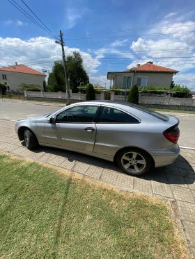 Mercedes-Benz C 220, снимка 4