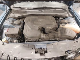 Dodge Charger 3.6L V-6 DOHC, VVT, 300HP Rear Wheel Drive - 12200 € / 23861.13 лв. - 99333656 10