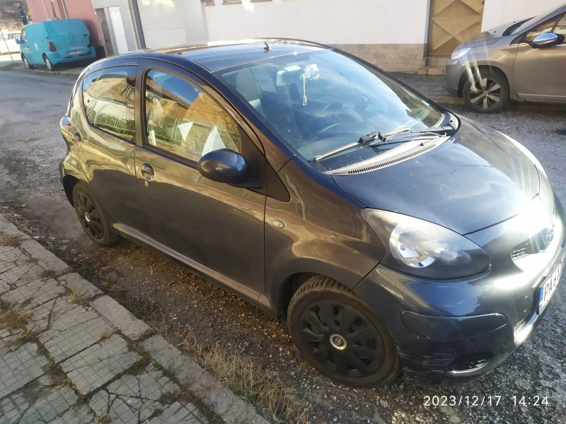 Toyota Aygo, снимка 5 - Автомобили и джипове - 47401277