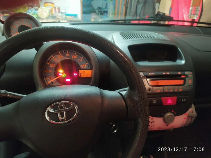 Toyota Aygo, снимка 1 - Автомобили и джипове - 47401277