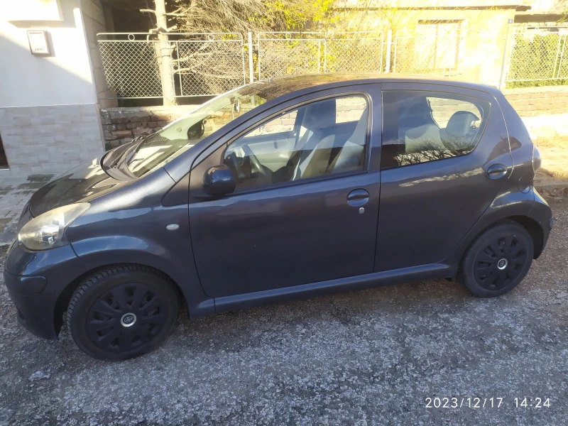 Toyota Aygo, снимка 7 - Автомобили и джипове - 47401277