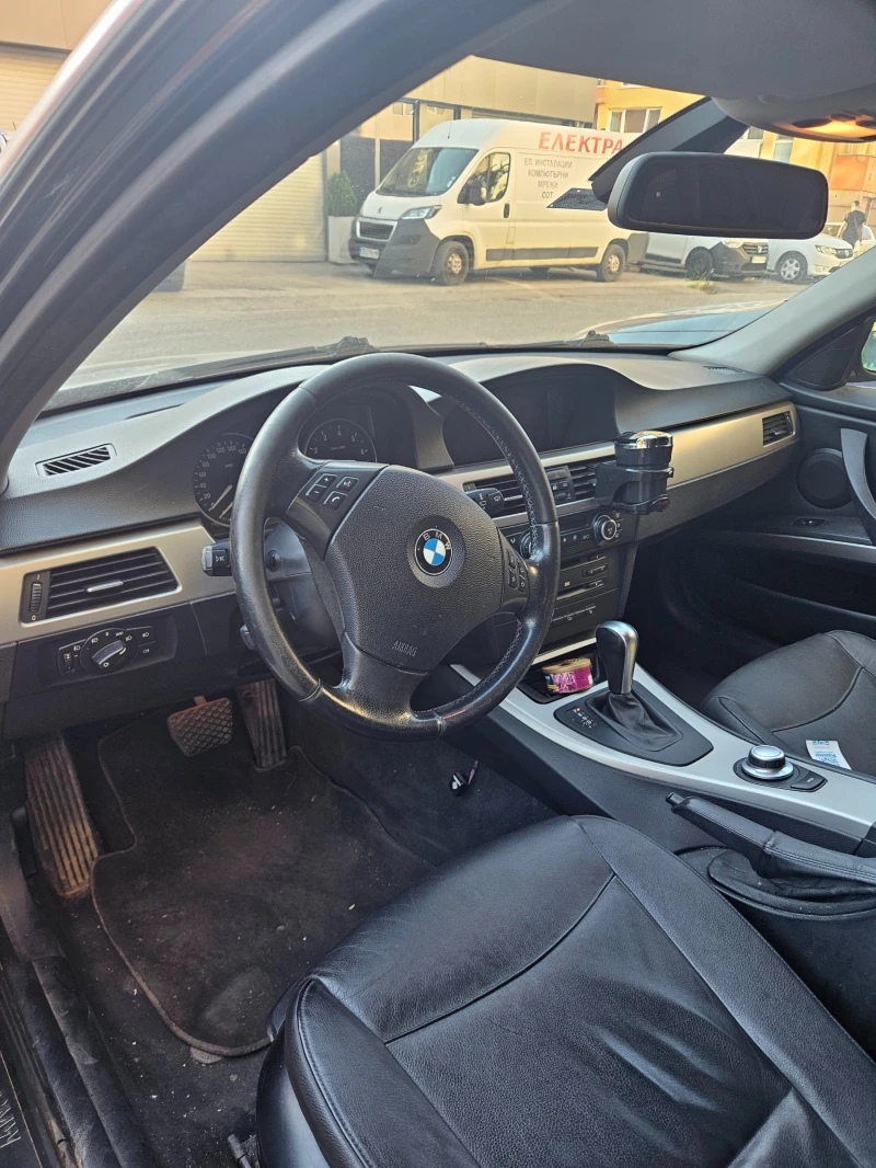 BMW 325 Е91 XI LPG, снимка 6 - Автомобили и джипове - 47383872