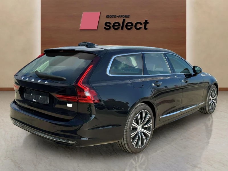 Volvo V90 Cross Country 2.0, снимка 5 - Автомобили и джипове - 48093259