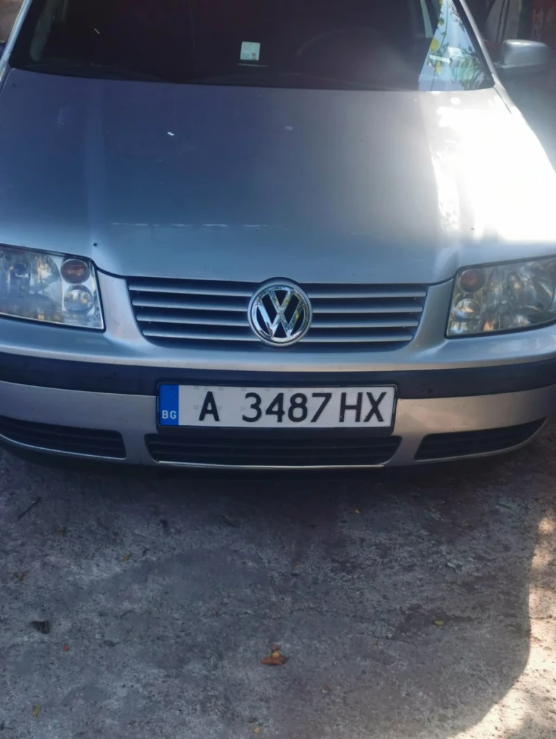 VW Bora, снимка 1 - Автомобили и джипове - 48953803