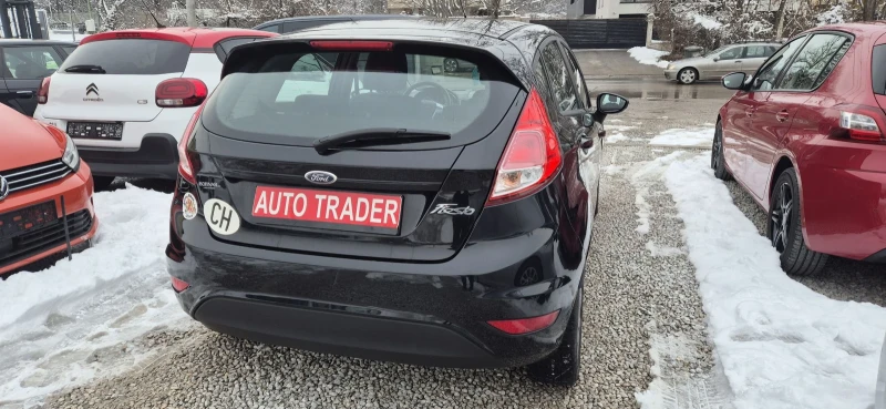 Ford Fiesta 1.0-80кс.клима, снимка 6 - Автомобили и джипове - 49181216