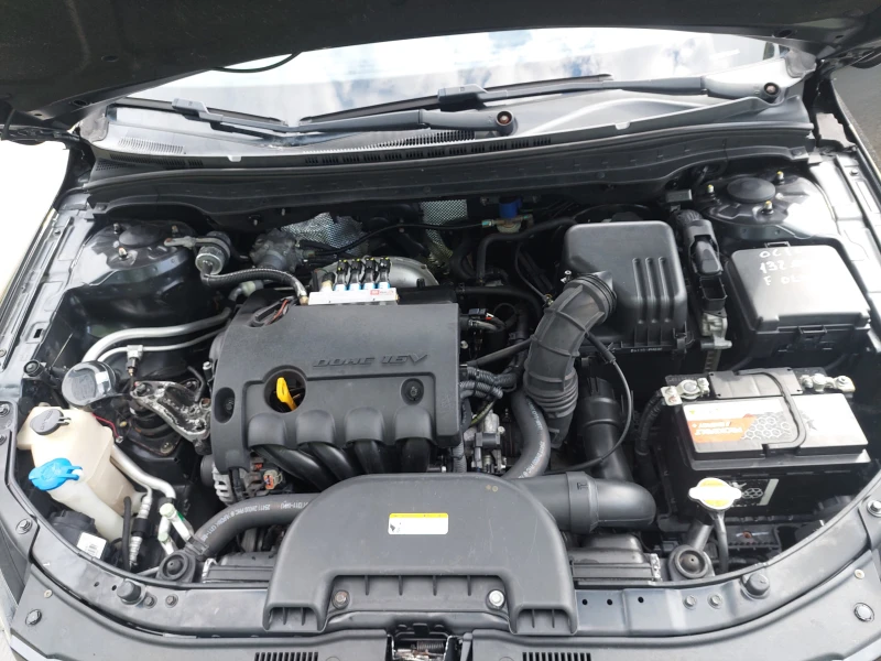 Hyundai I30 1, 4i LPG BRC, снимка 15 - Автомобили и джипове - 50240850