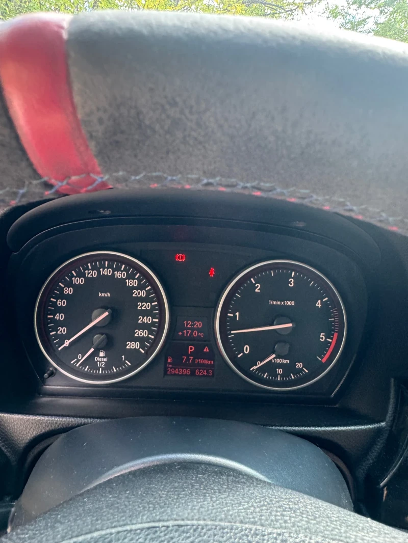 BMW 330 Бартер Фул Екстри , снимка 13 - Автомобили и джипове - 52026179