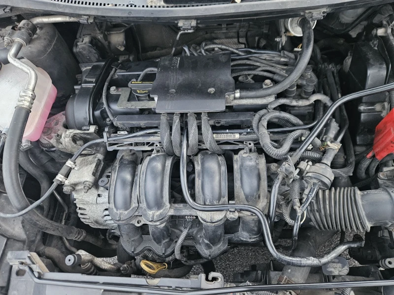 Ford Fiesta 1.4I GAZ+ BENZIN, снимка 11 - Автомобили и джипове - 52550097
