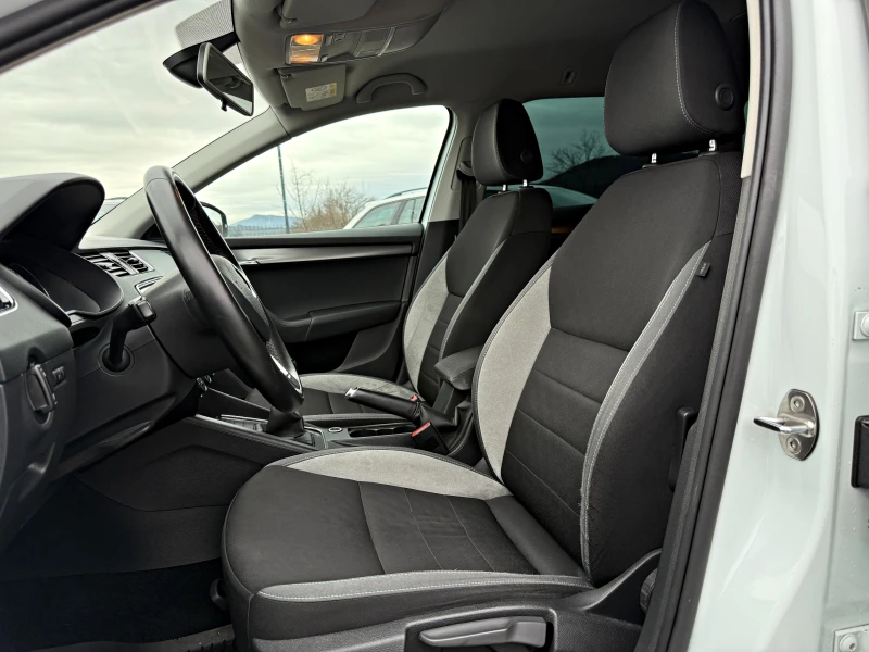 Skoda Octavia НАПЪЛНО ОБСЛУЖЕН * * * JOY* * * 110кс ПОДГРЕВ НАВИ, снимка 9 - Автомобили и джипове - 53053715