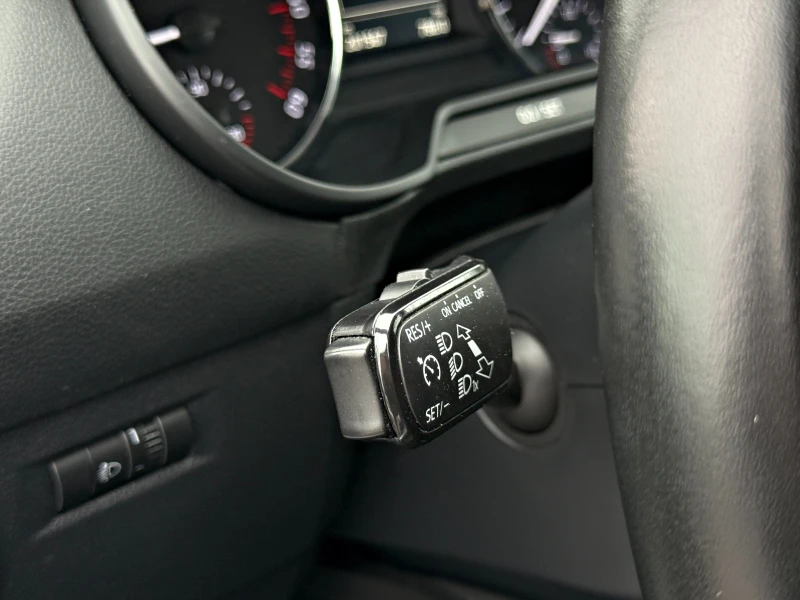 Skoda Octavia НАПЪЛНО ОБСЛУЖЕН * * * JOY* * * 110кс ПОДГРЕВ НАВИ, снимка 16 - Автомобили и джипове - 53053715