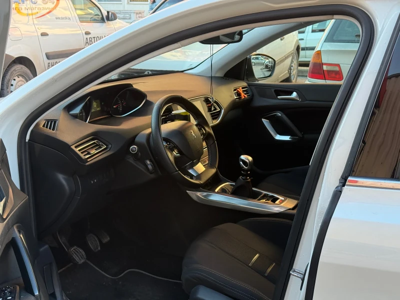 Peugeot 308 1.6HDI, снимка 5 - Автомобили и джипове - 53079498