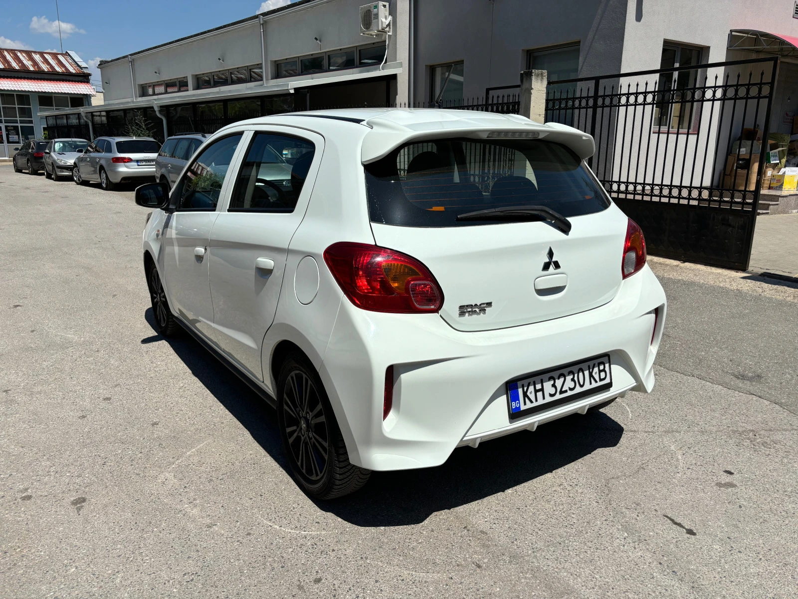 Mitsubishi Space star 1.0 Euro6 - изображение 3