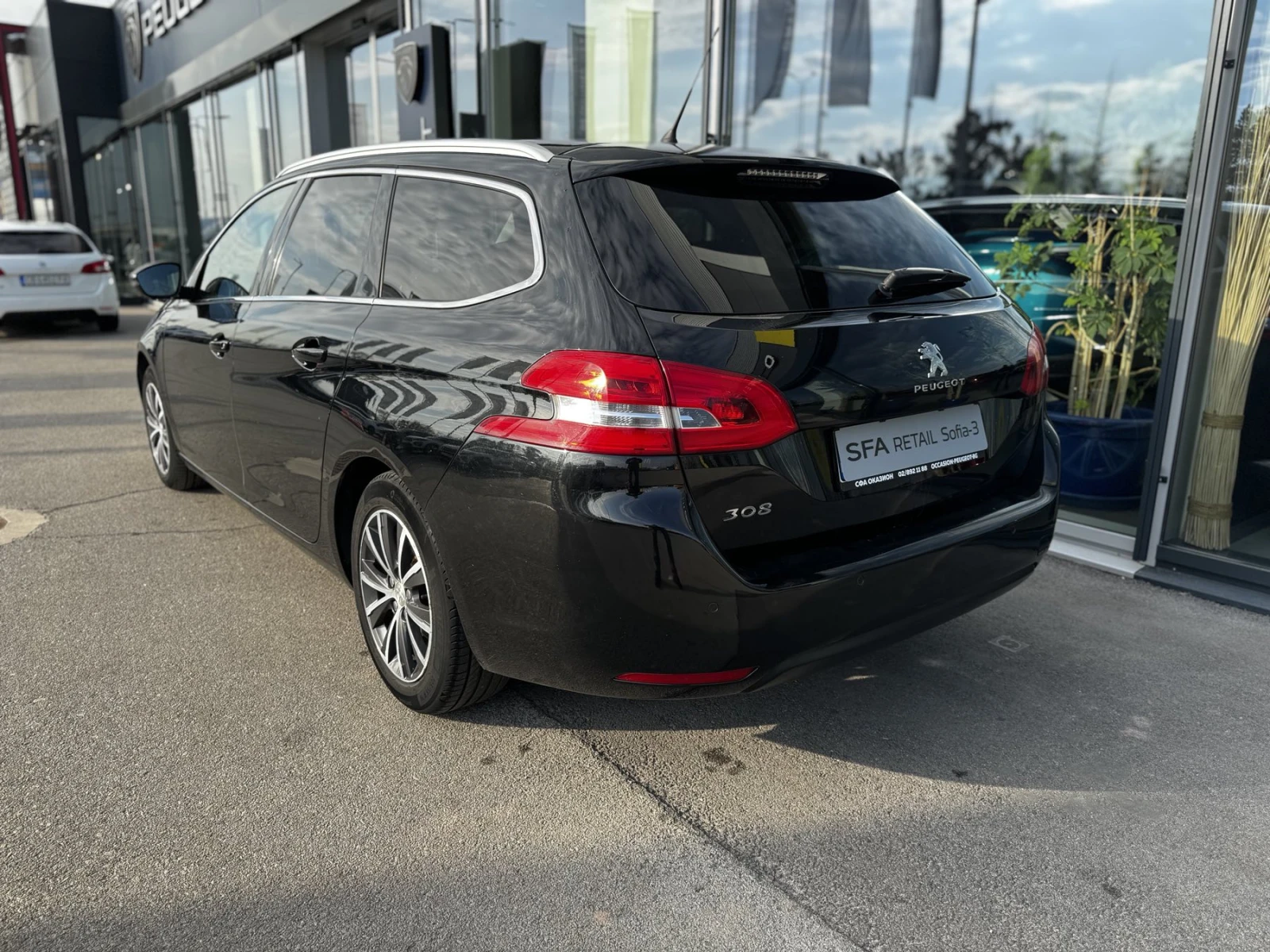 Peugeot 308 ALLURE 1.6 e-HDI 115 BVM6 STT - изображение 7