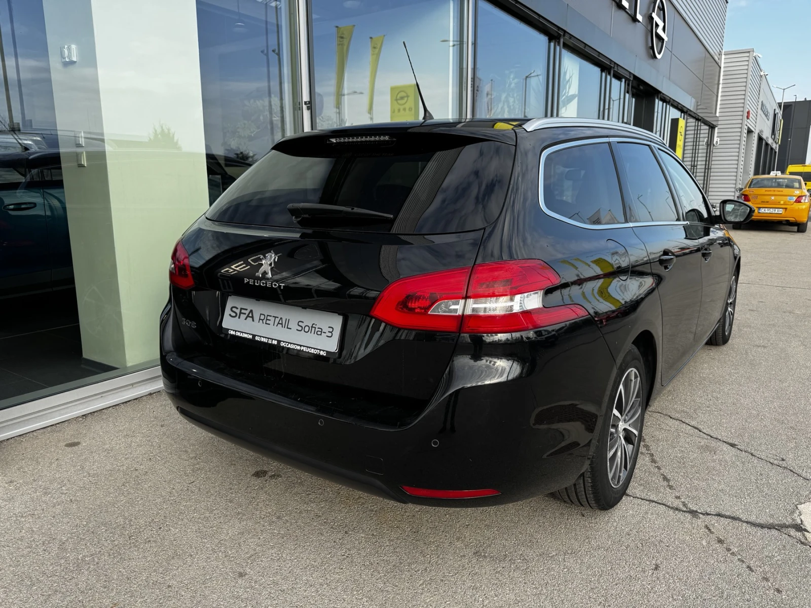 Peugeot 308 ALLURE 1.6 e-HDI 115 BVM6 STT - изображение 5