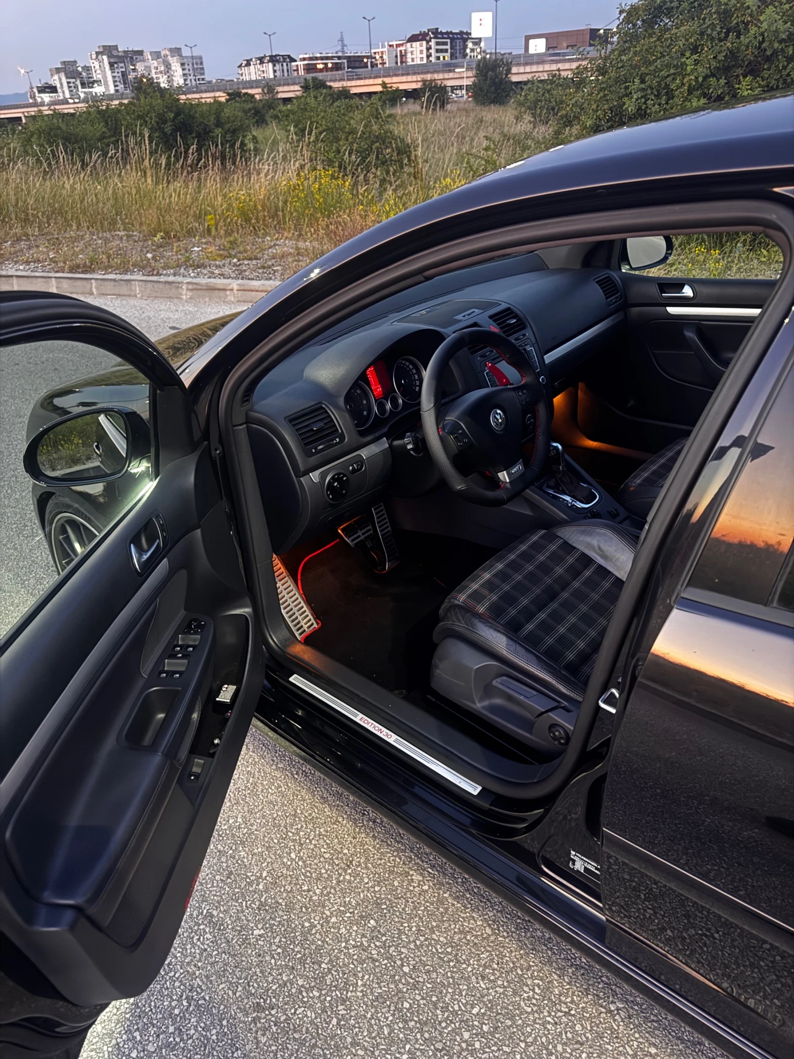 VW Golf Edition 30 | Mobile.bg � ����������� 11