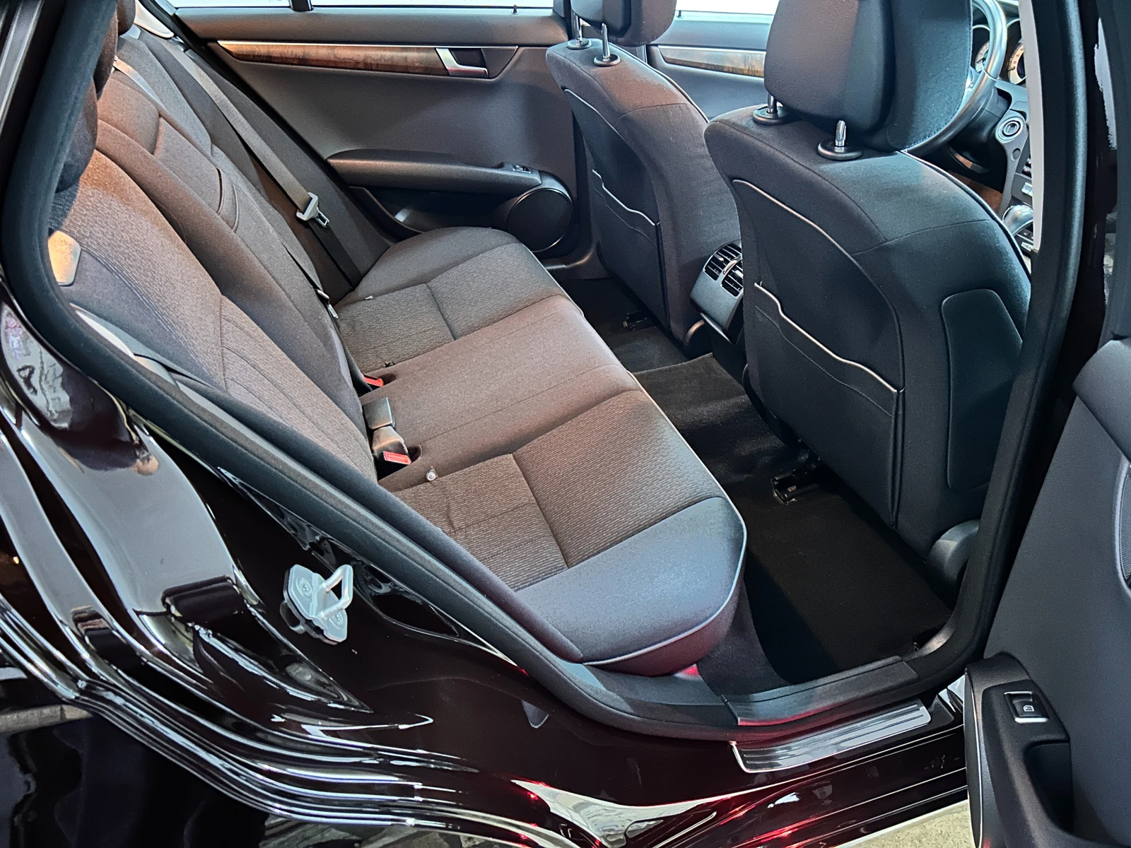 Mercedes-Benz C 250 CDI 4 MATIC | Mobile.bg   11