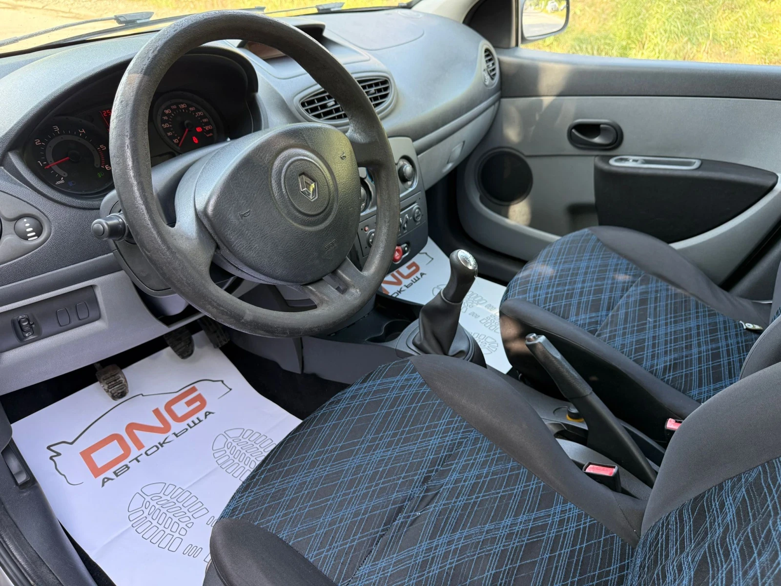 Renault Clio 1, 500 DCI EURO4, снимка 8 - Автомобили и джипове - 52051815