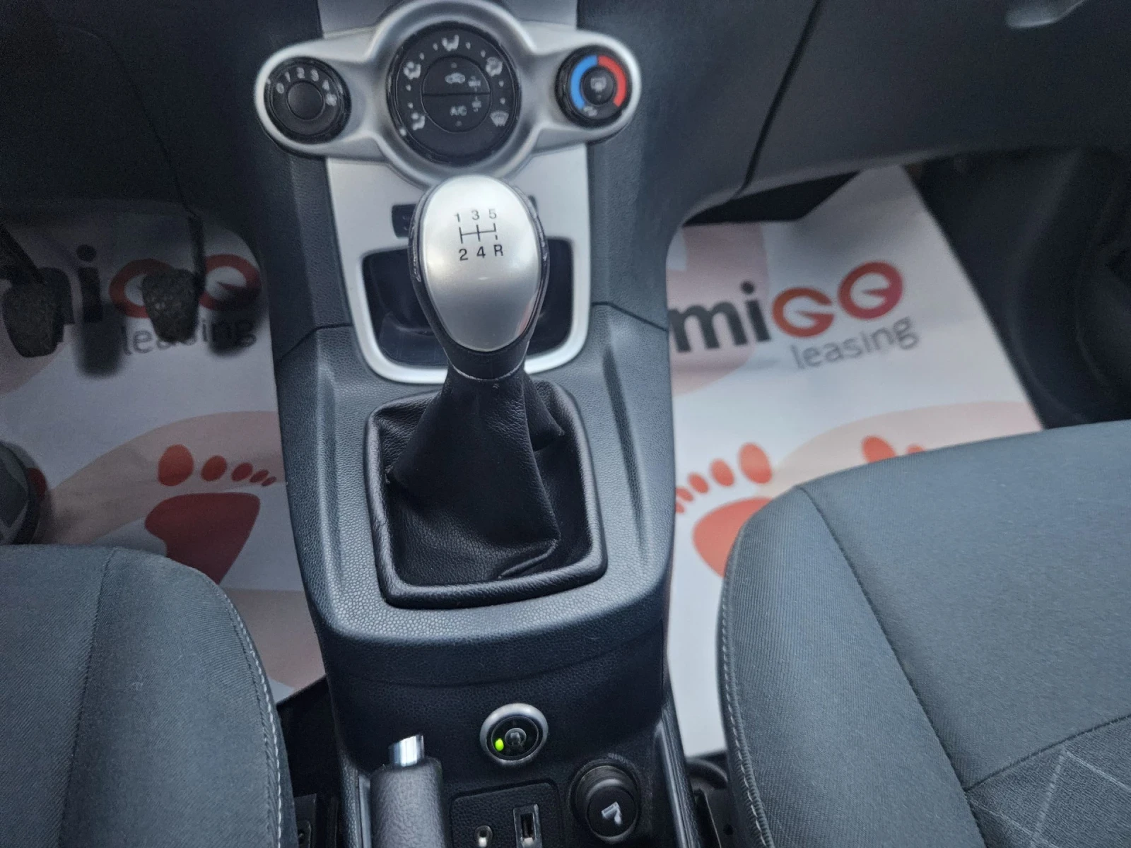 Ford Fiesta 1.4I GAZ+ BENZIN - изображение 10