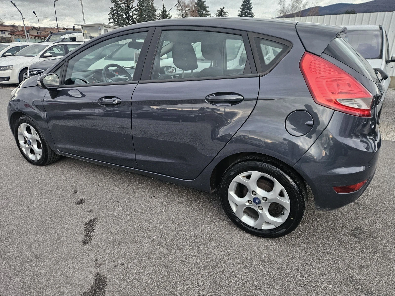 Ford Fiesta 1.4I GAZ+ BENZIN - изображение 5