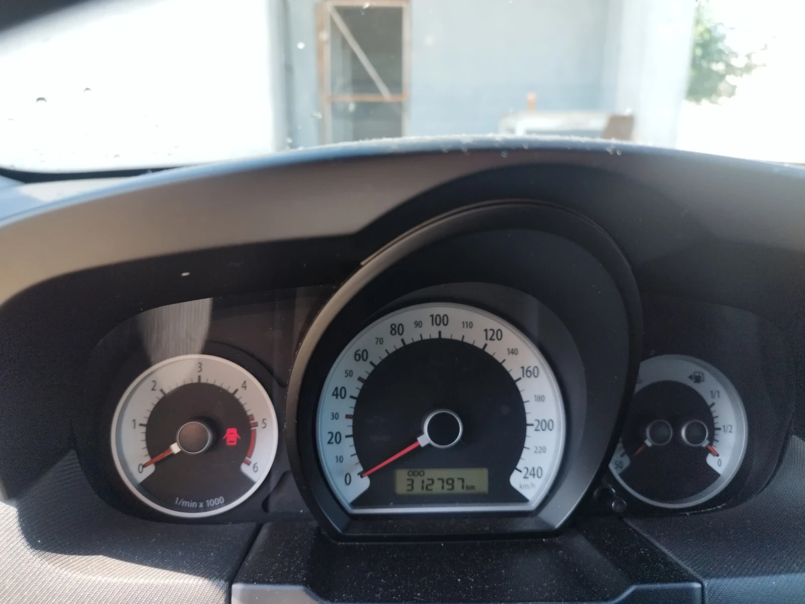 Kia Ceed 1.6 CRDI - изображение 10