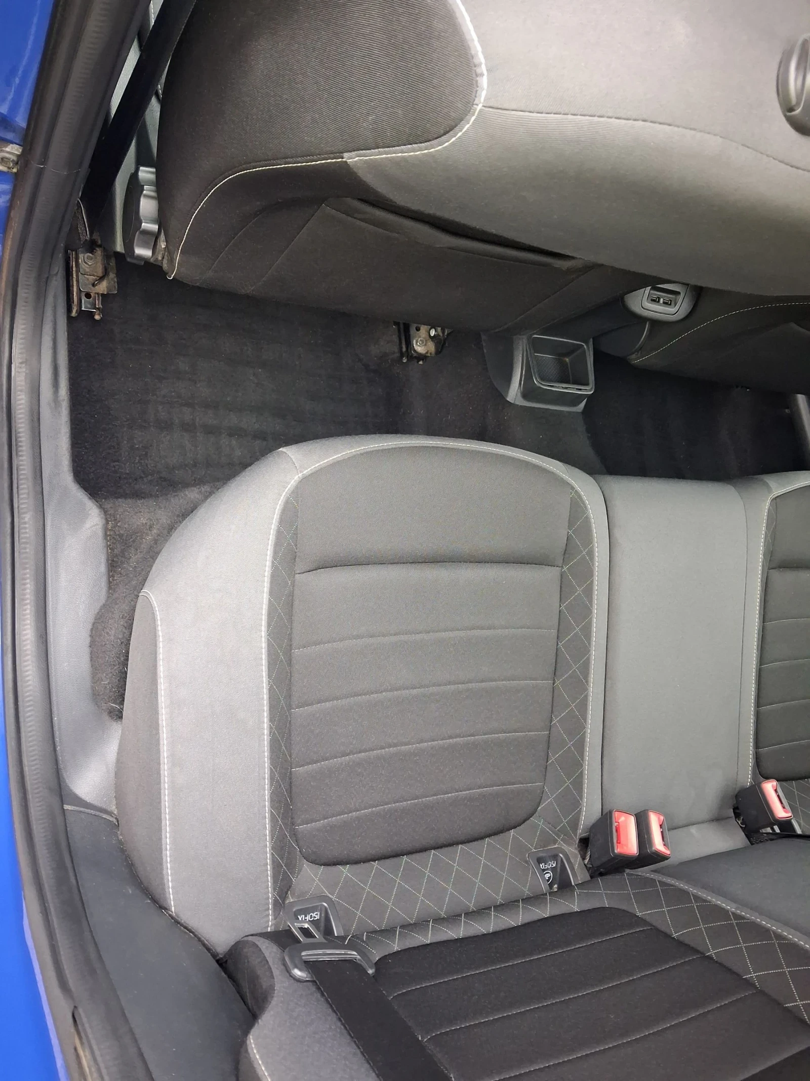 Skoda Fabia Като нов без следи на употреба  - изображение 6