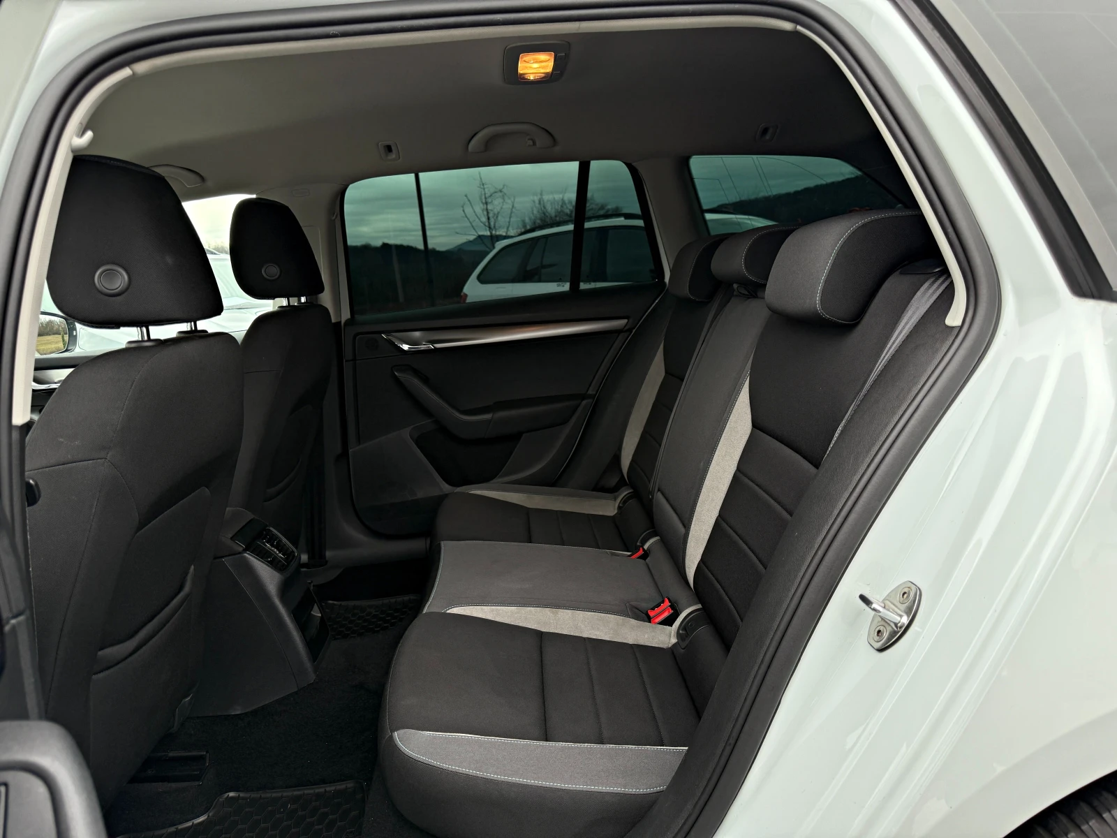 Skoda Octavia ������� �������� * * * JOY* * * 110�� ������� ���� | Mobile.bg � ����������� 11