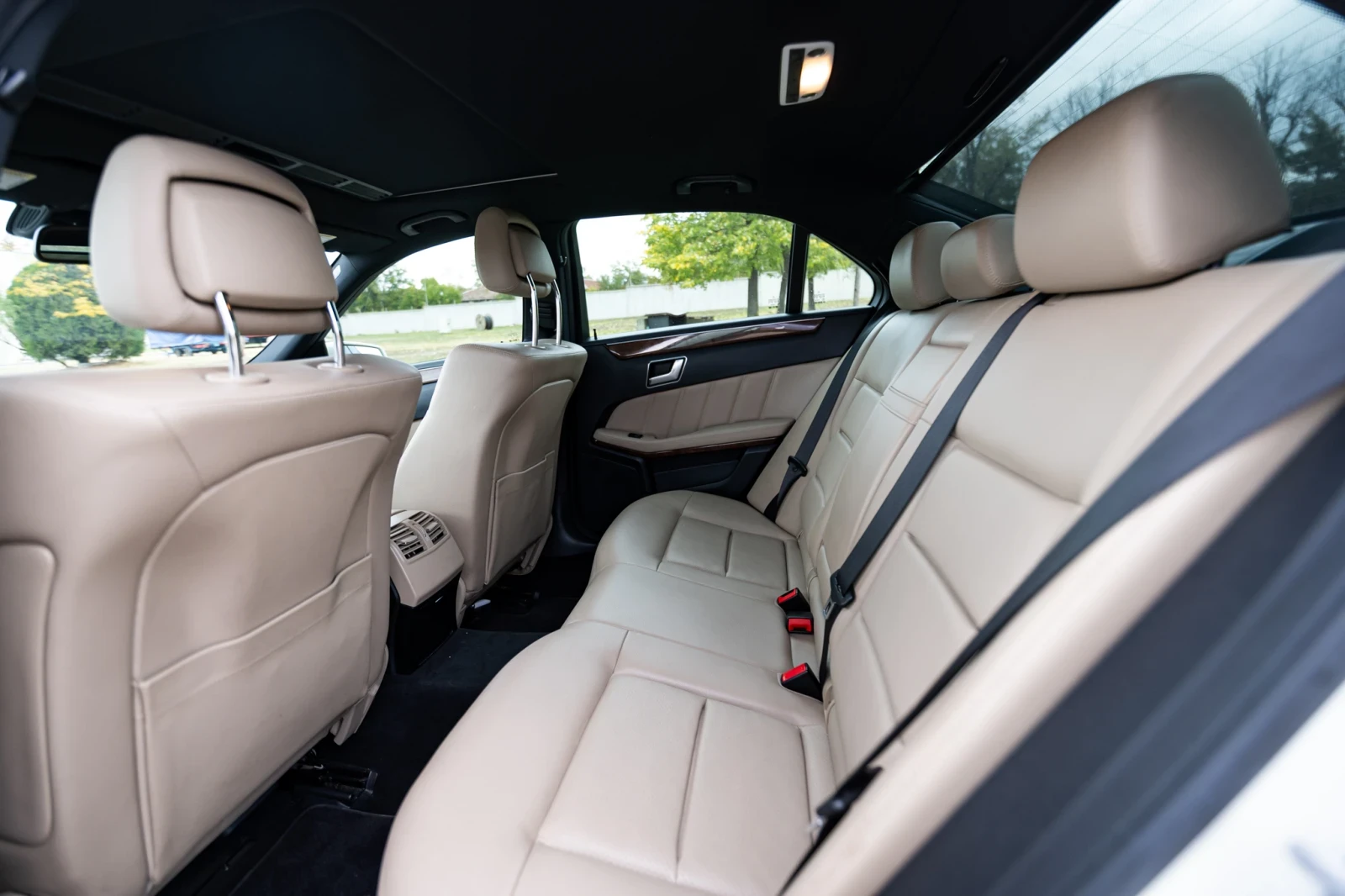 Mercedes-Benz E 300 W212 E300 4Matic V6 AMG  | Mobile.bg � ����������� 11